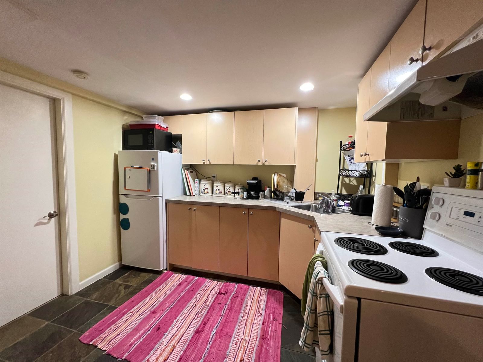Listing Image 16
