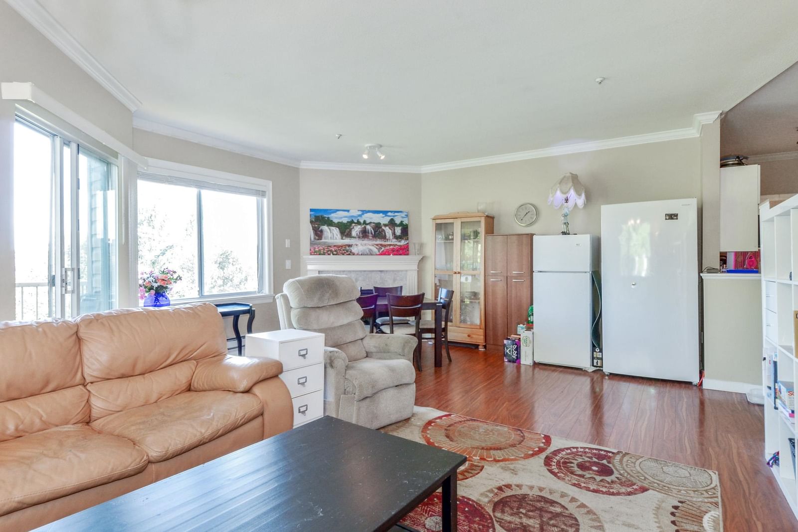 Listing Image 17