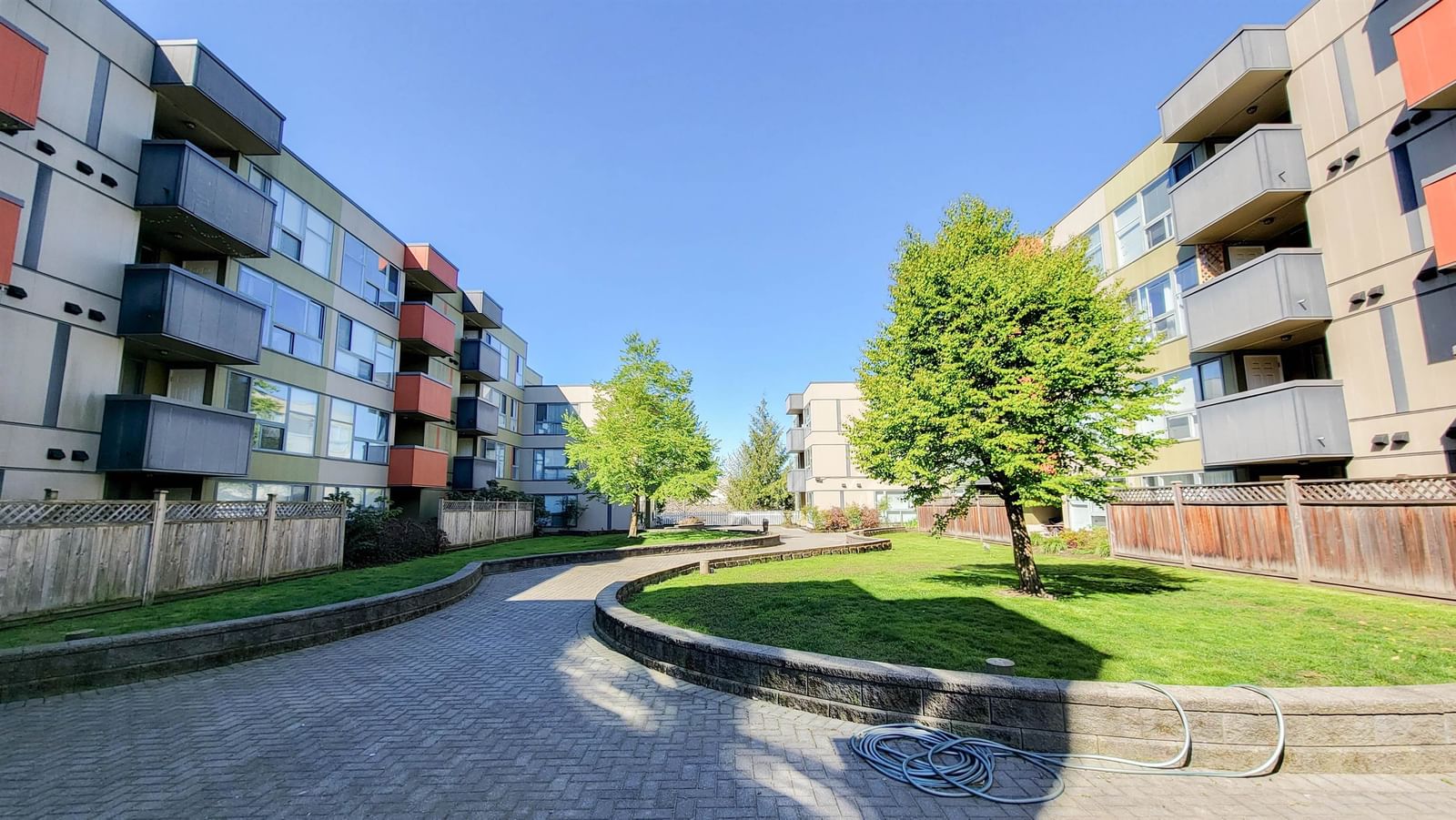 Listing Image 21