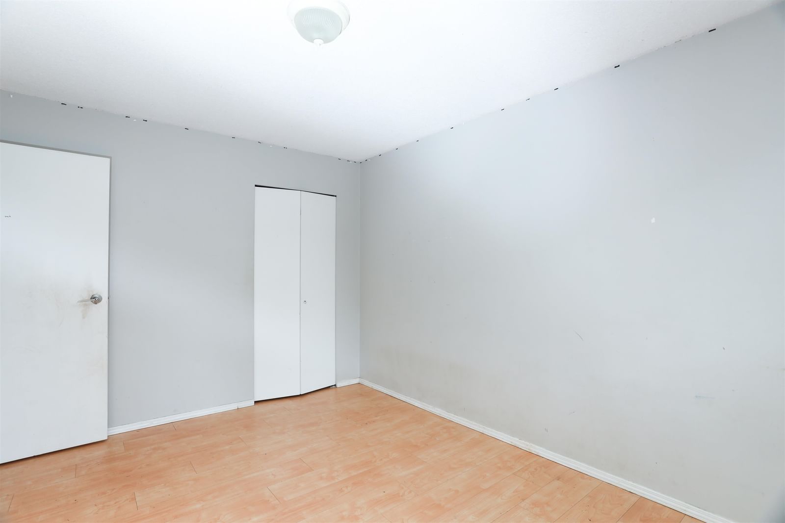 Listing Image 30