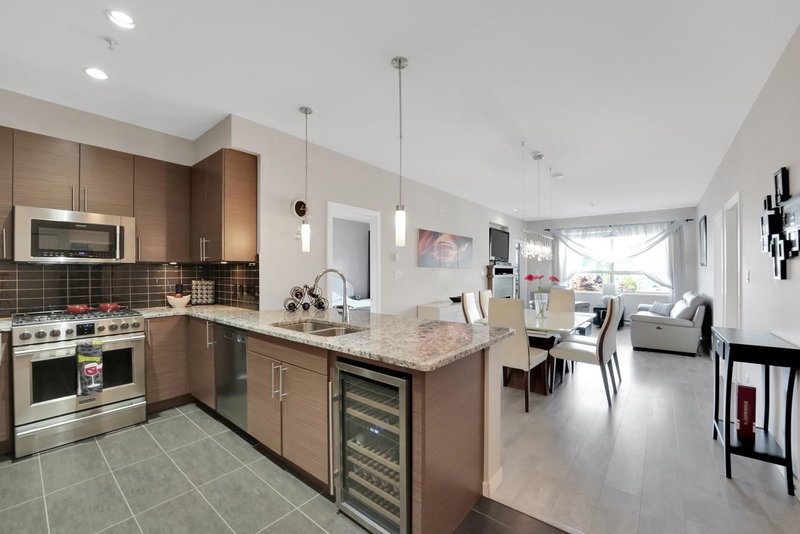 303 - 288 Hampton Street, New Westminster, V3M 5L9 | Image 3