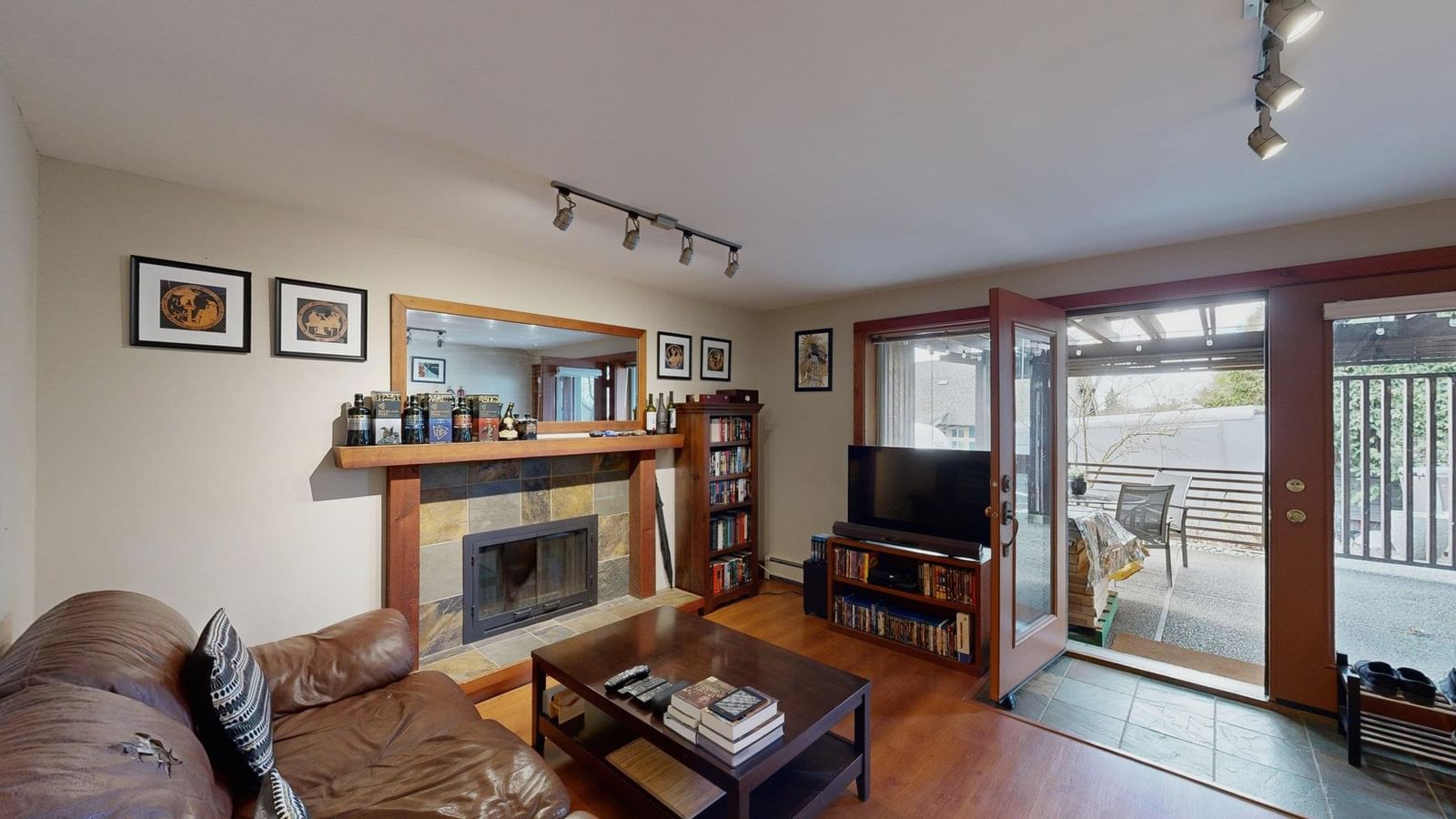 Listing Image 18