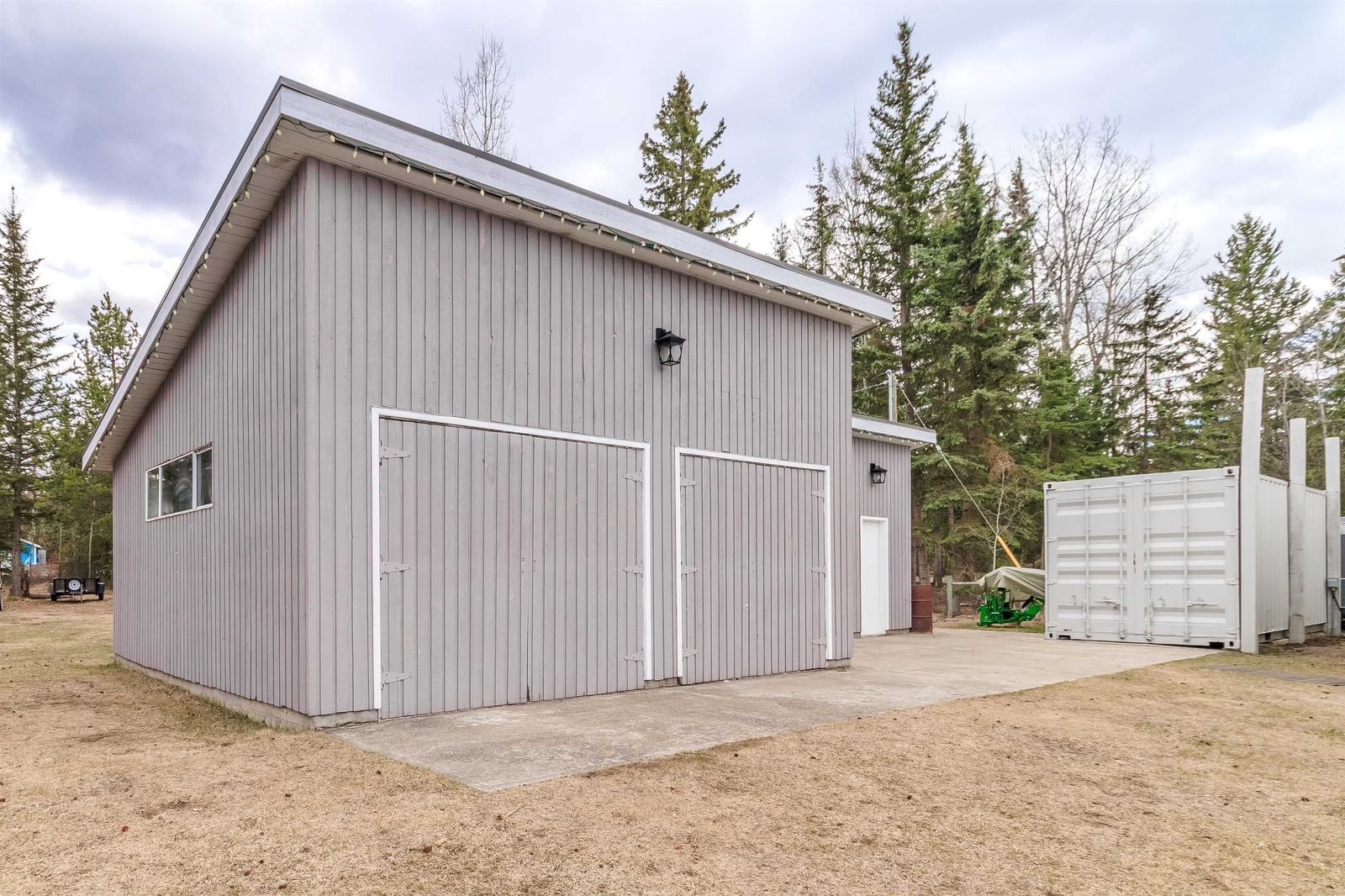 Listing Image 28