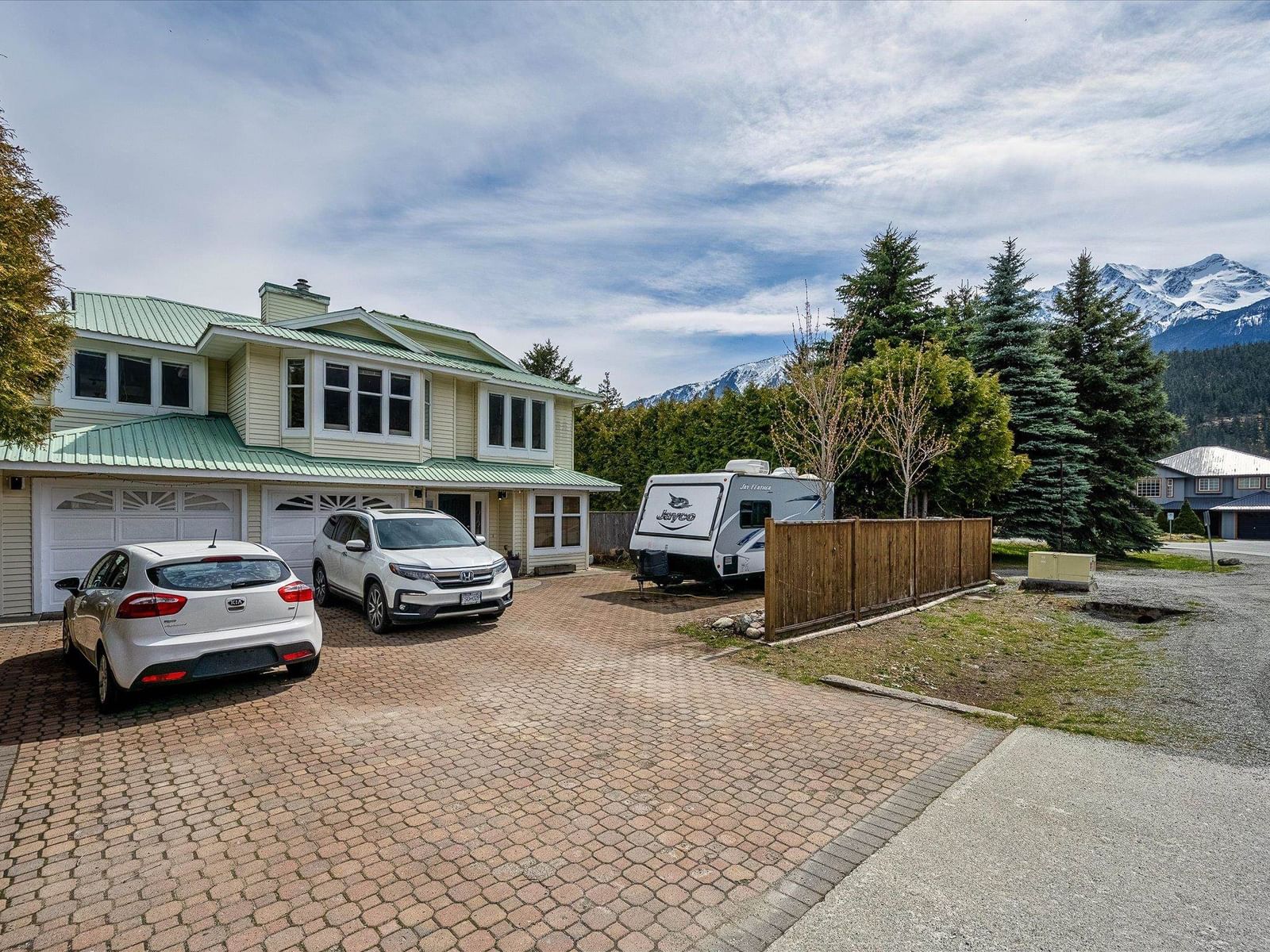 Listing Image 23