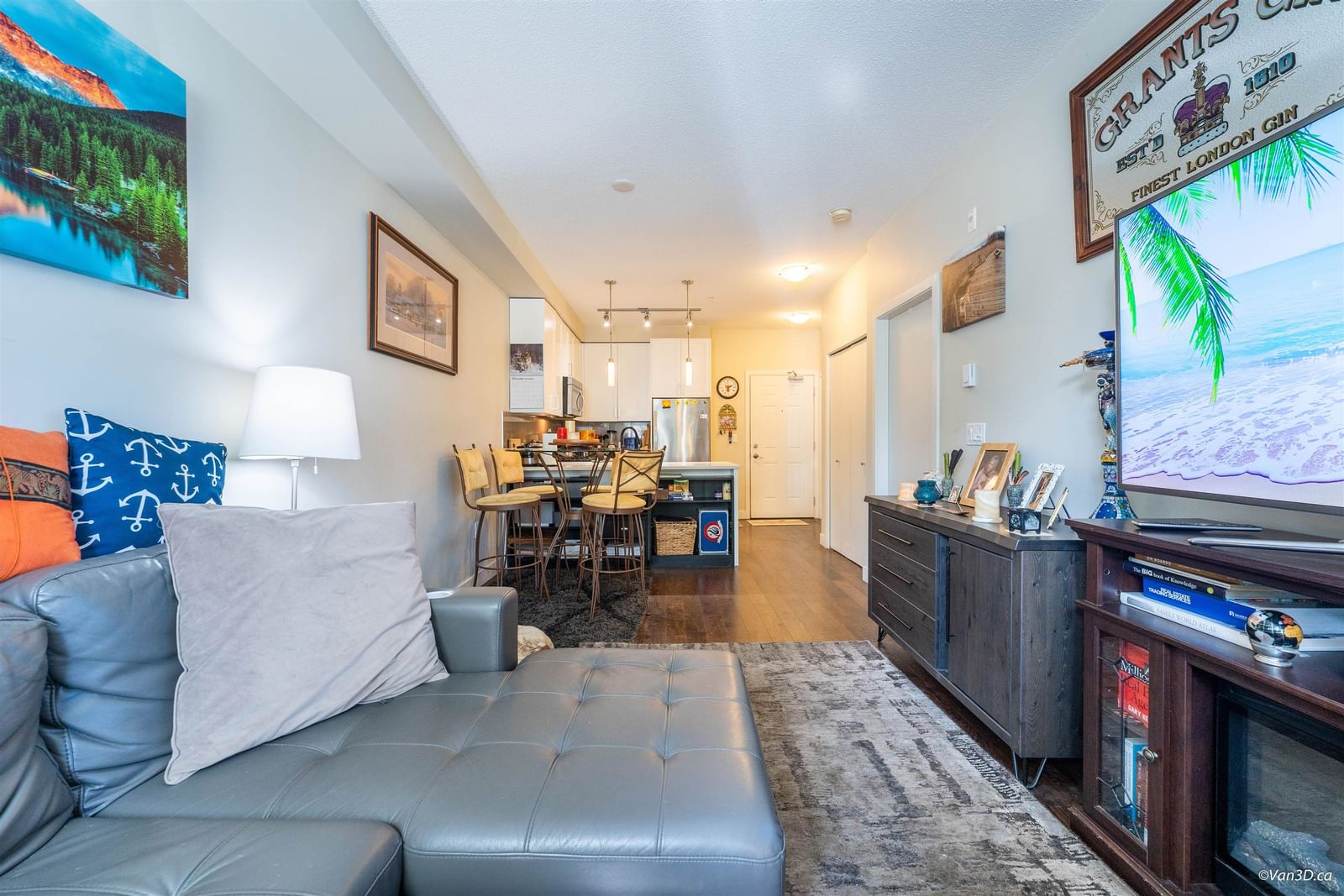 Listing Image 14