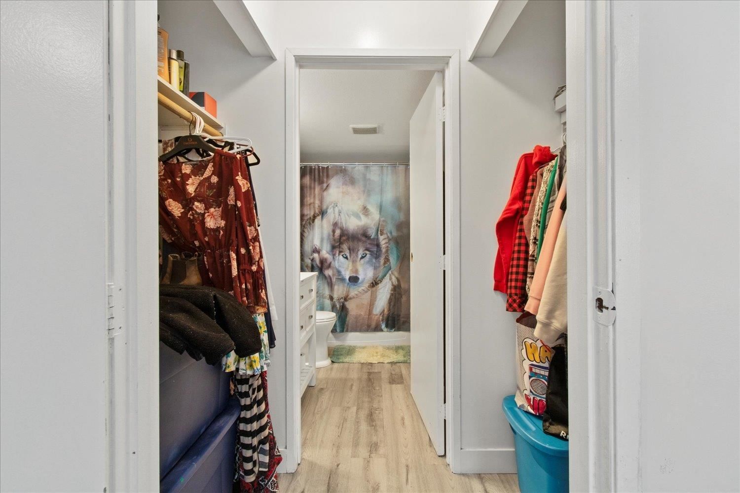 Listing Image 20
