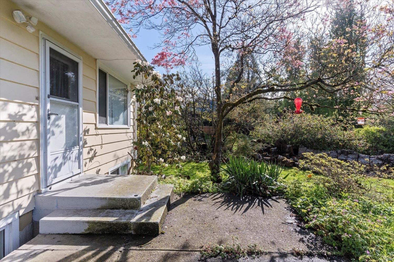 Listing Image 34