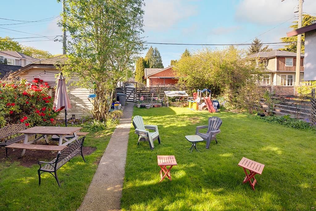 Listing Image 14
