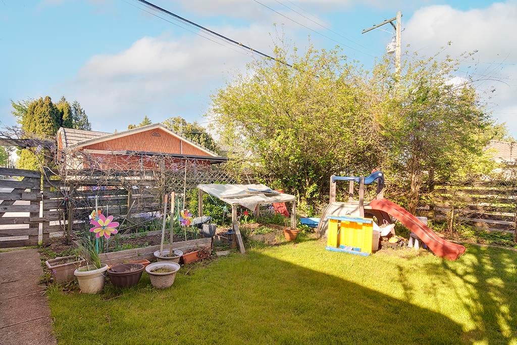 Listing Image 16
