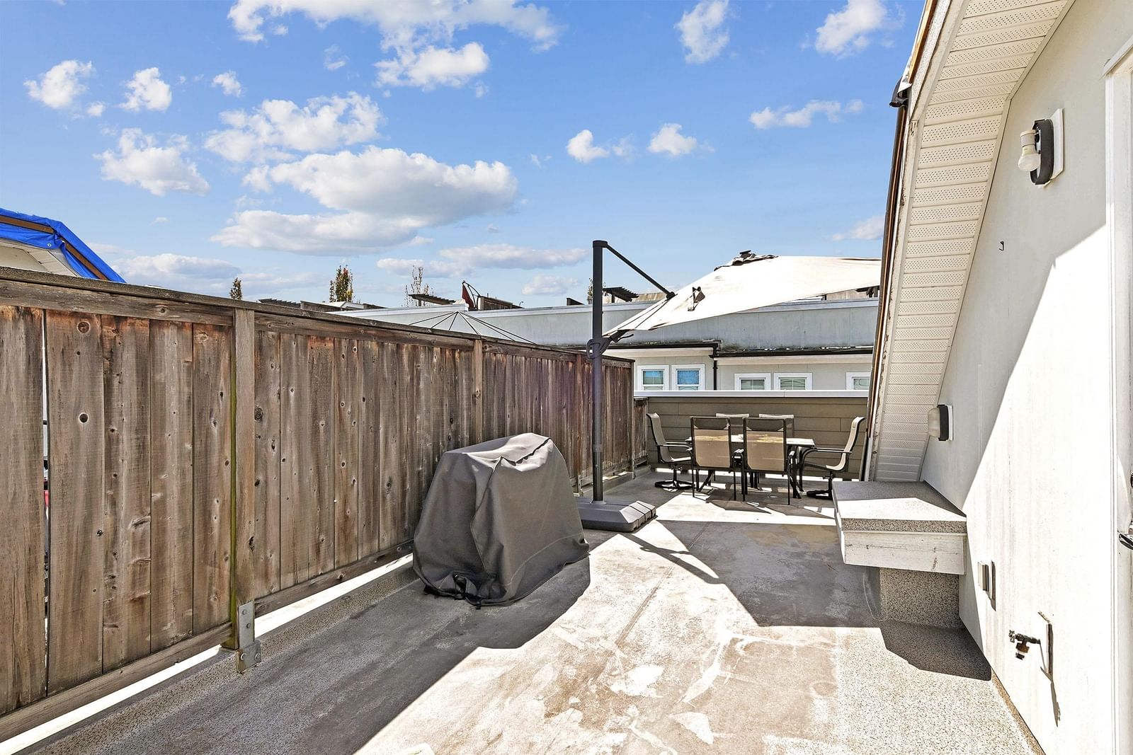 Listing Image 24