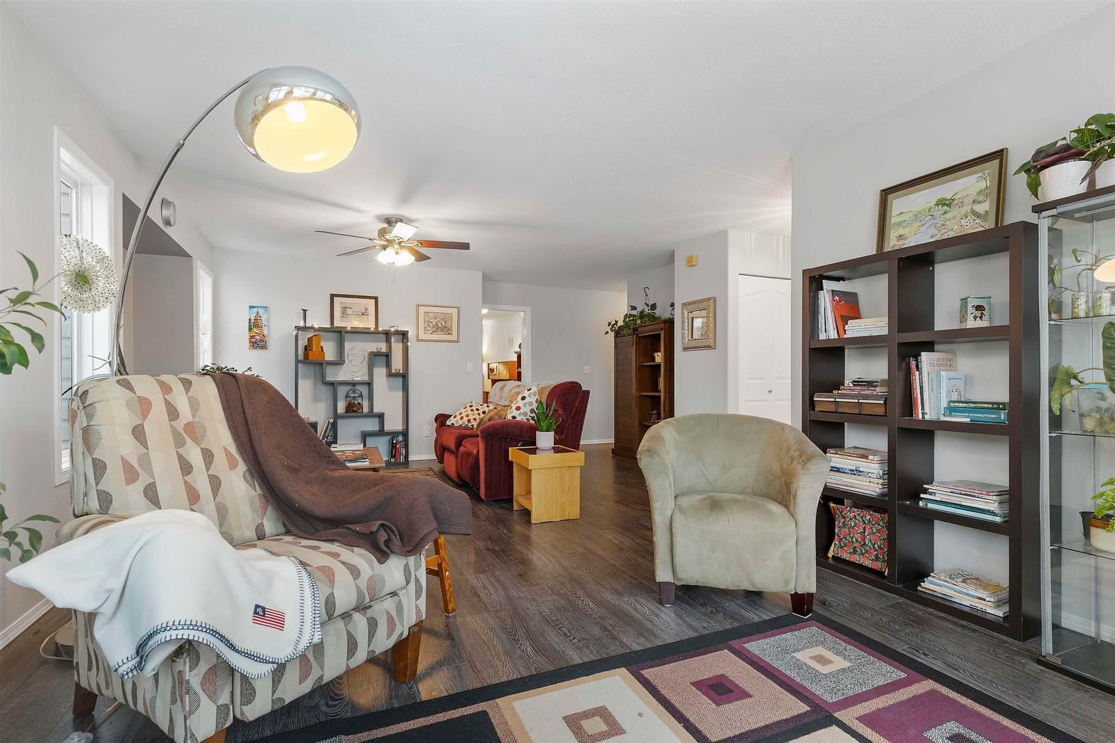 Listing Image 18