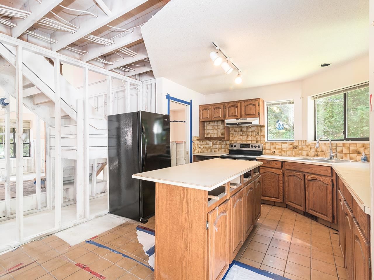 Listing Image 23