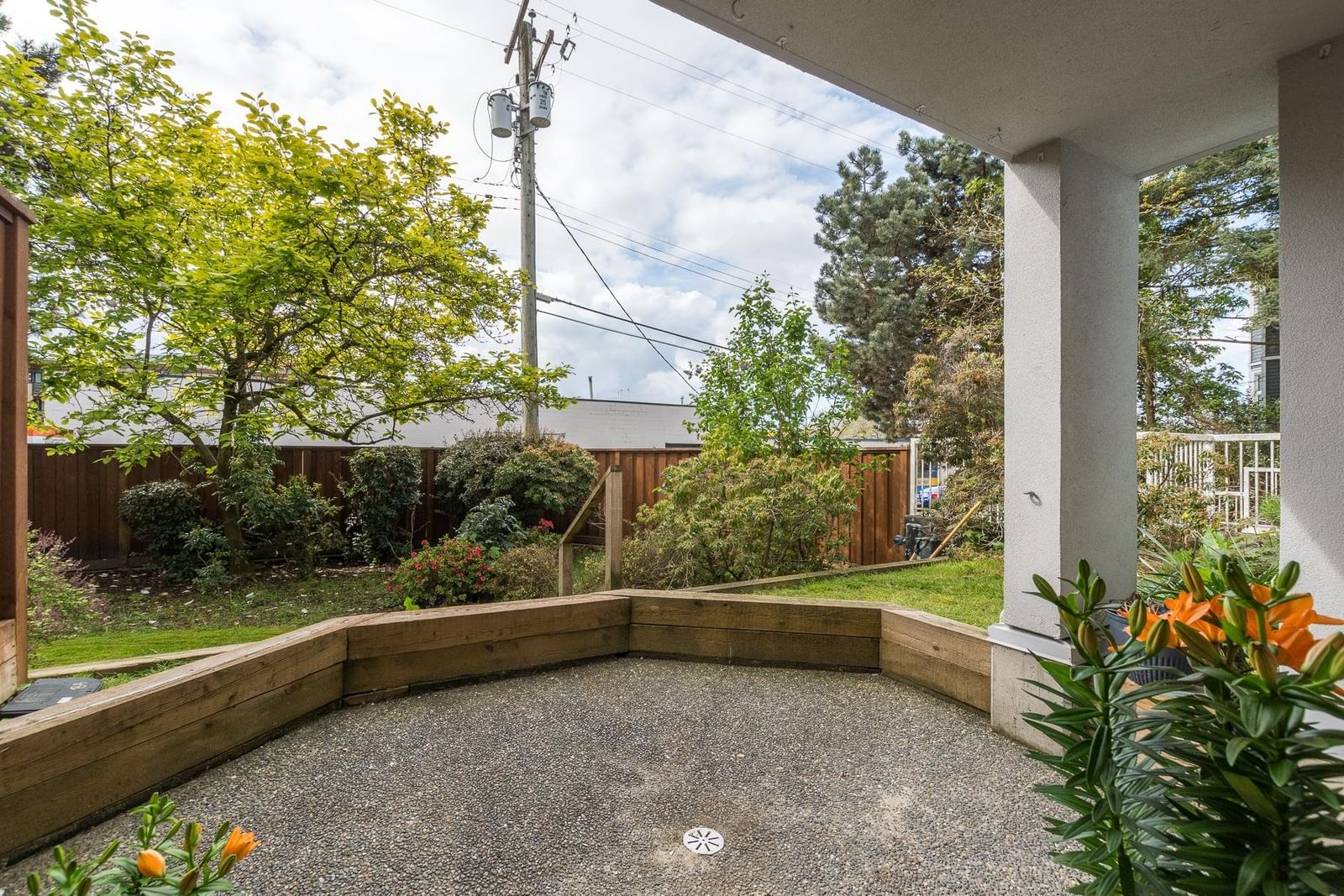 Listing Image 20