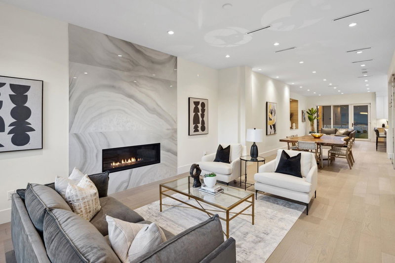 2644 Chesterfield Avenue, North Vancouver, V7N 3M2 | Image 2