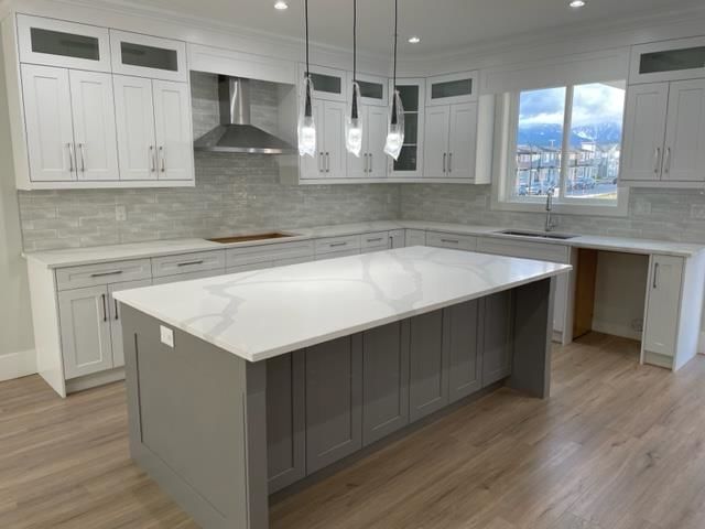 Listing Image 8