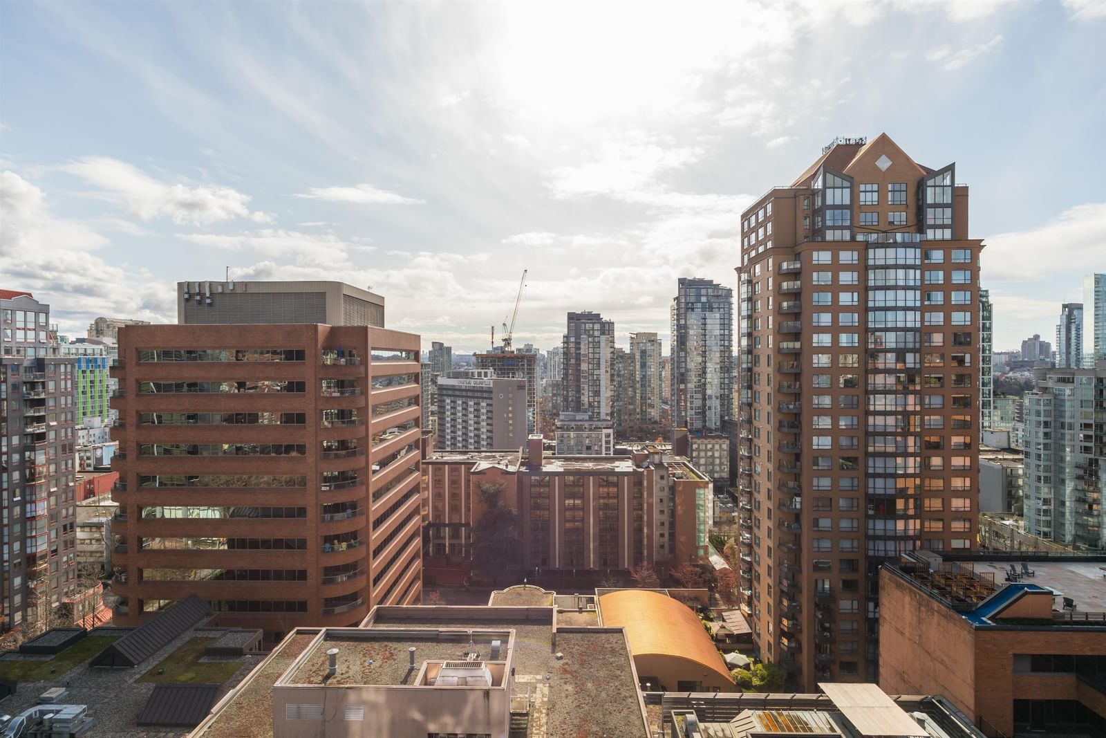 Listing Image 20