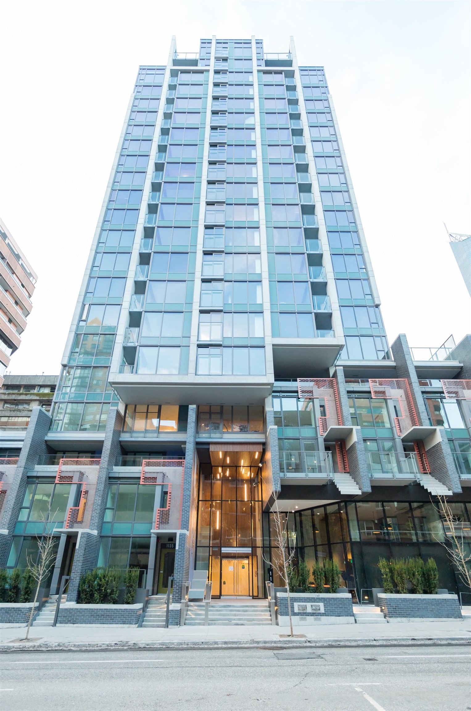 Listing Image 21