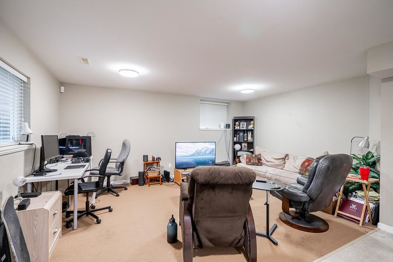 Listing Image 21