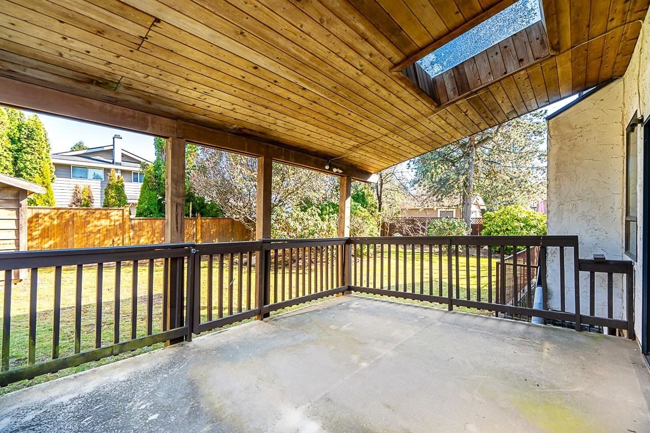 Listing Image 10
