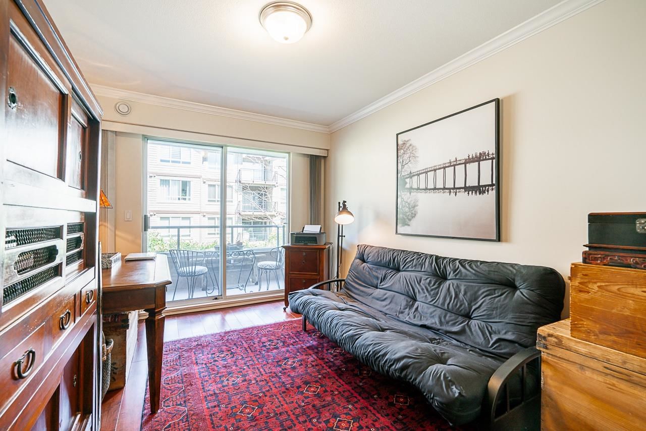 Listing Image 22