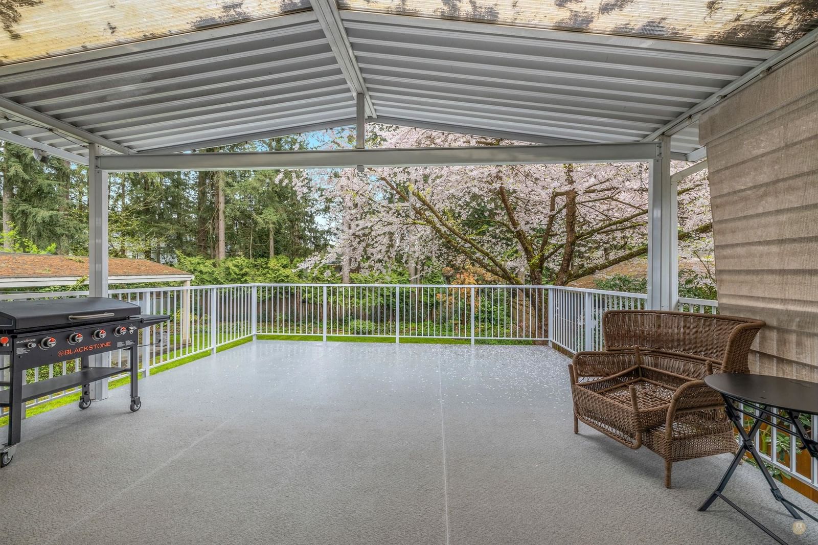 Listing Image 22