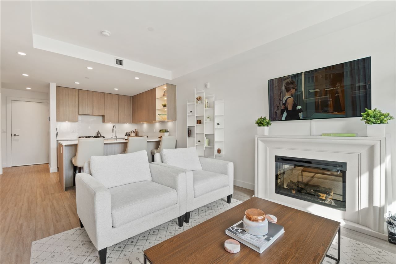 Listing Image 5