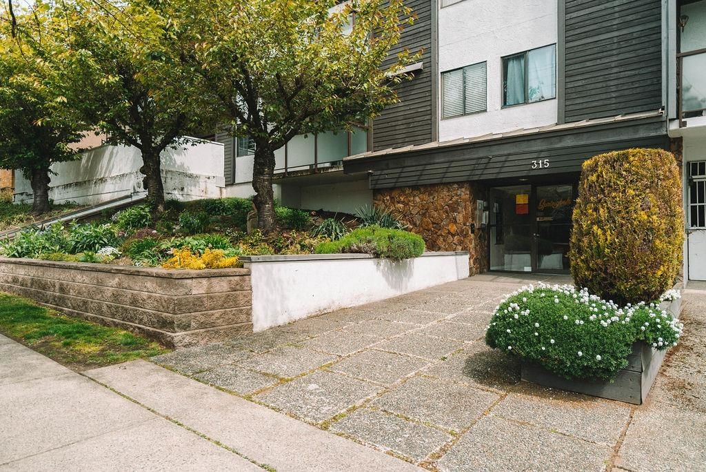Listing Image 26