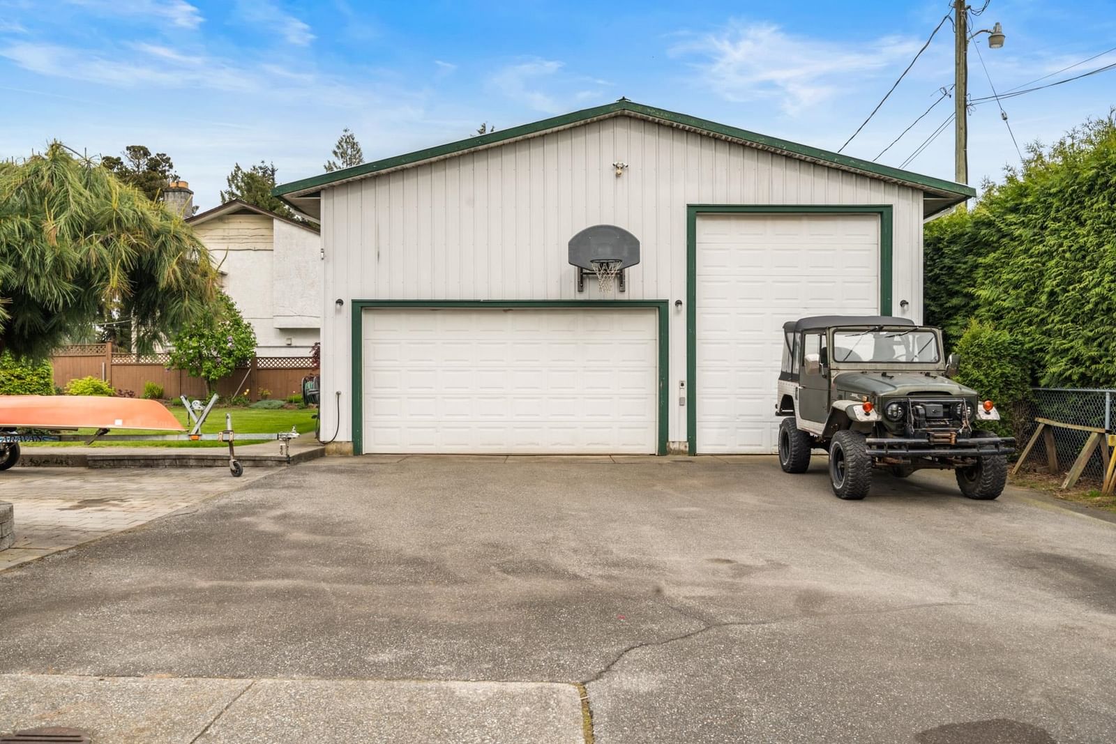 Listing Image 25