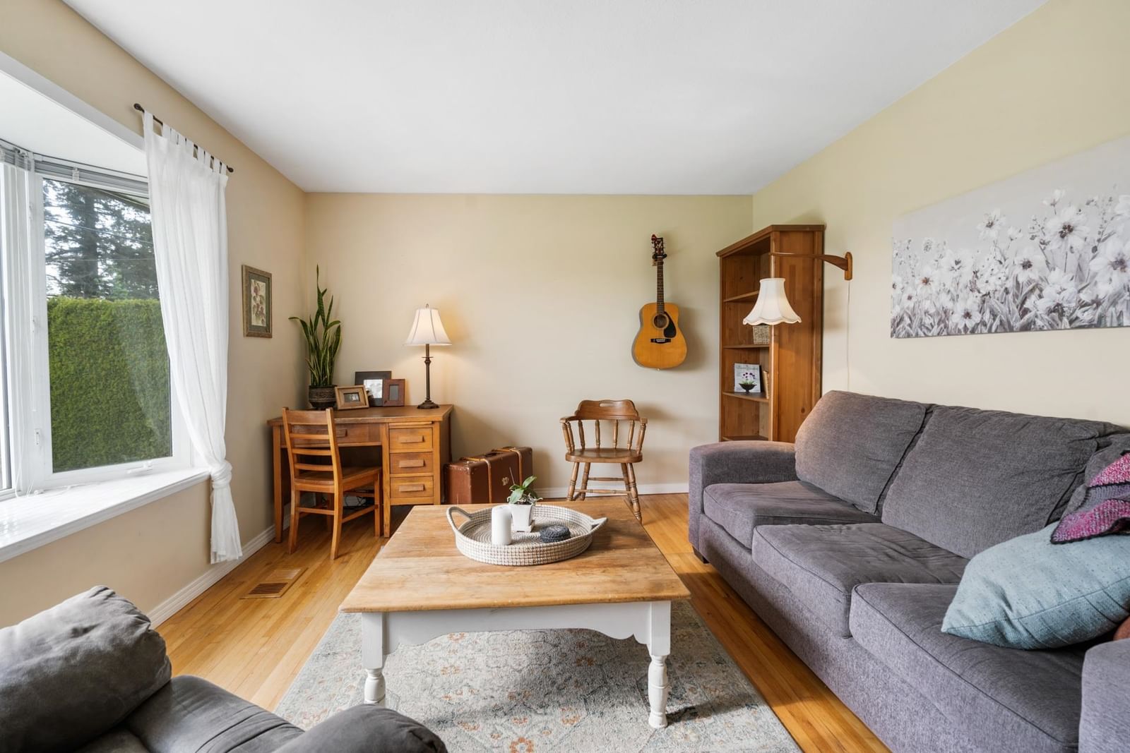 Listing Image 6