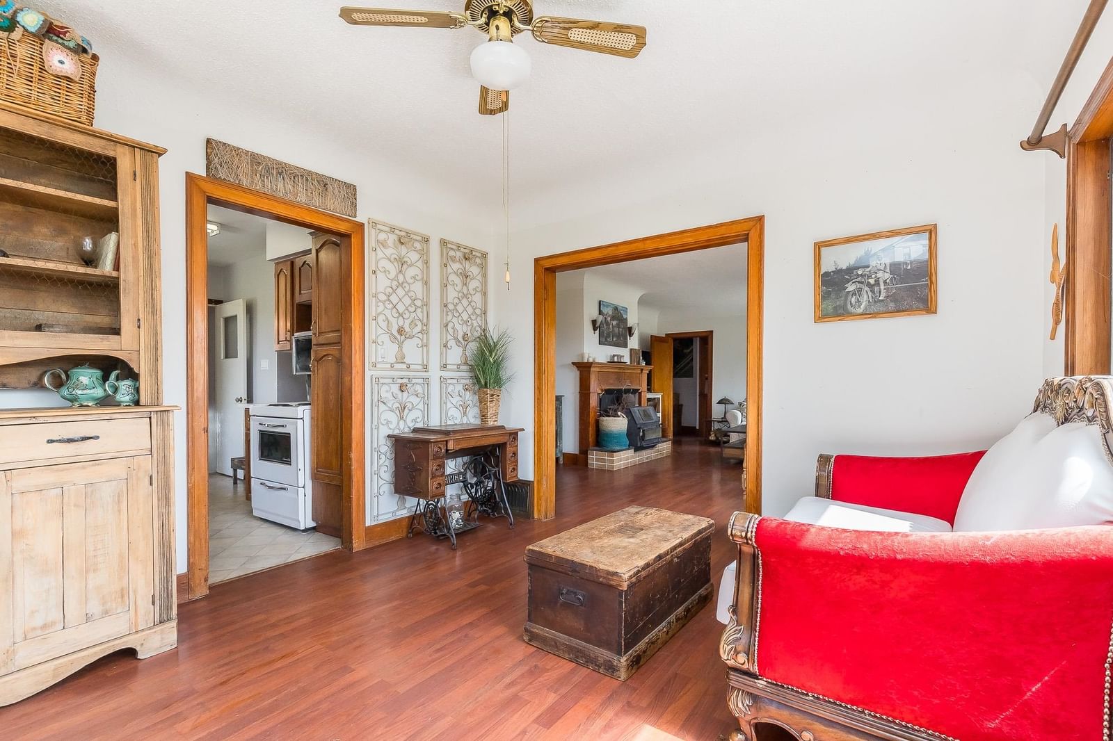 Listing Image 13