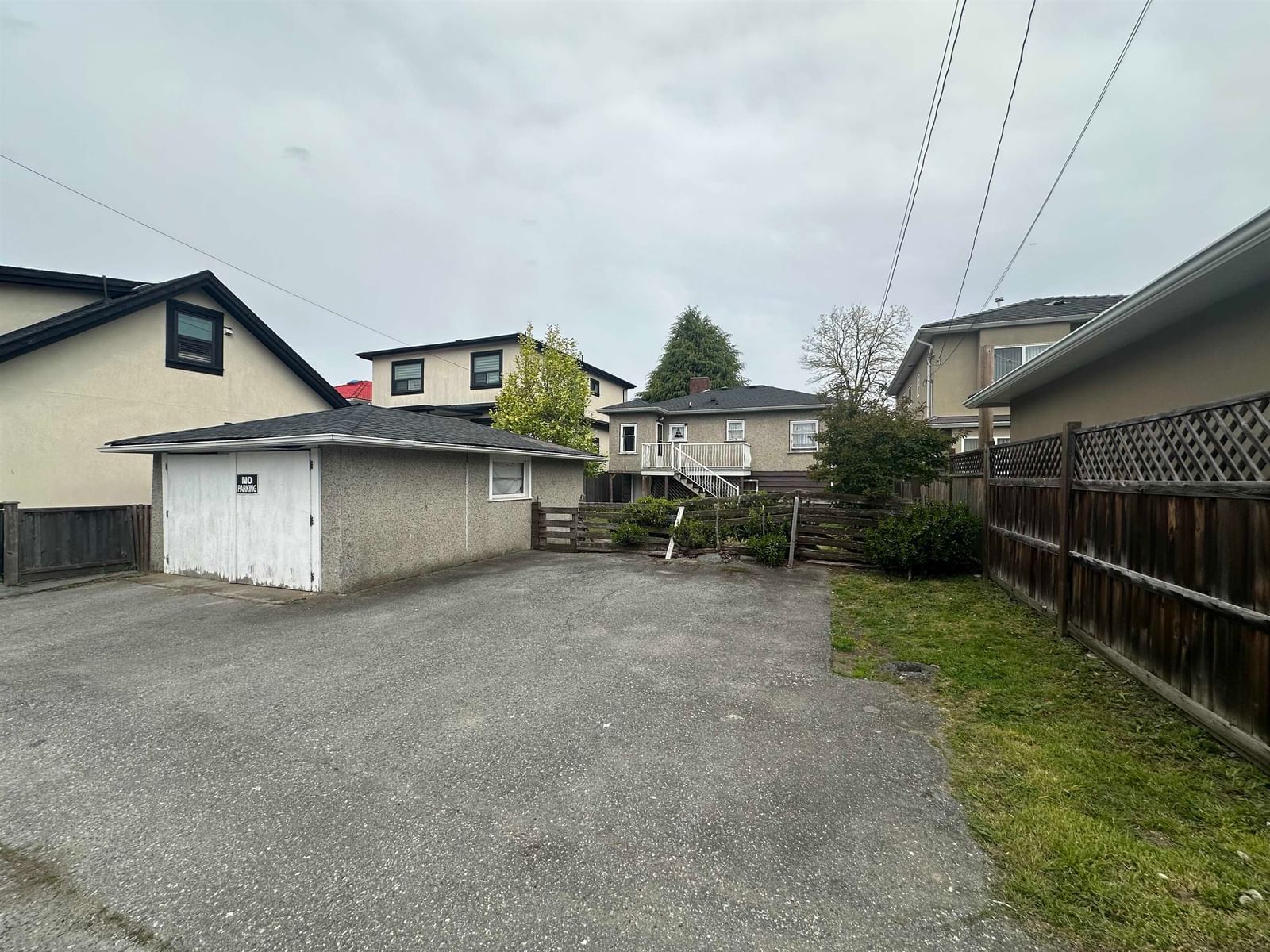 Listing Image 24