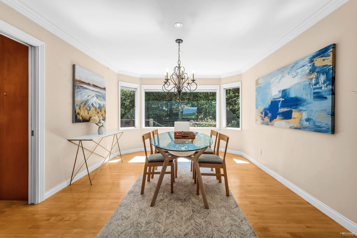 Listing Image 9