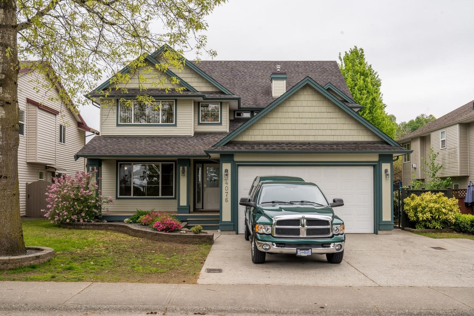 Listing Image 1