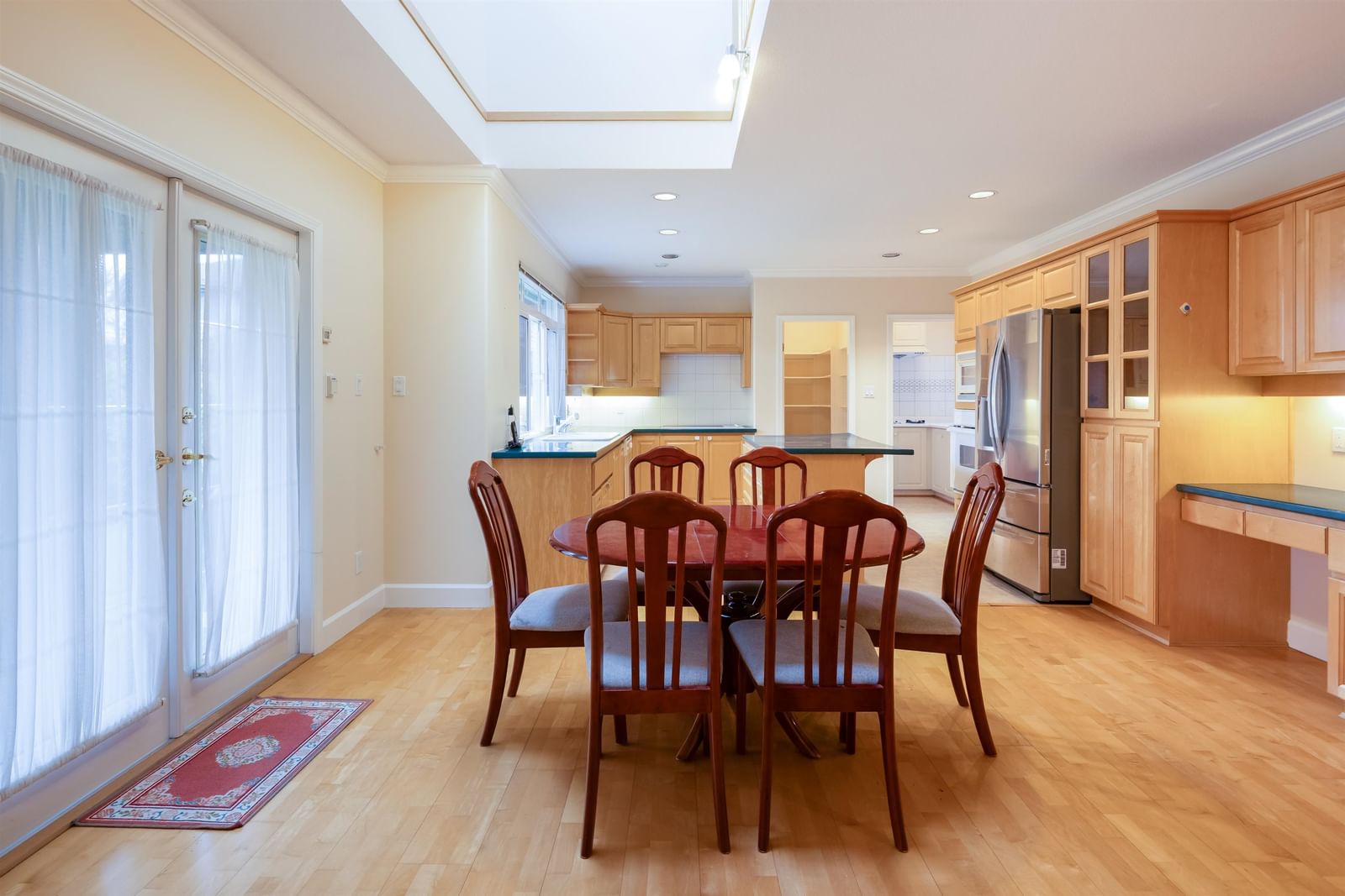 Listing Image 9