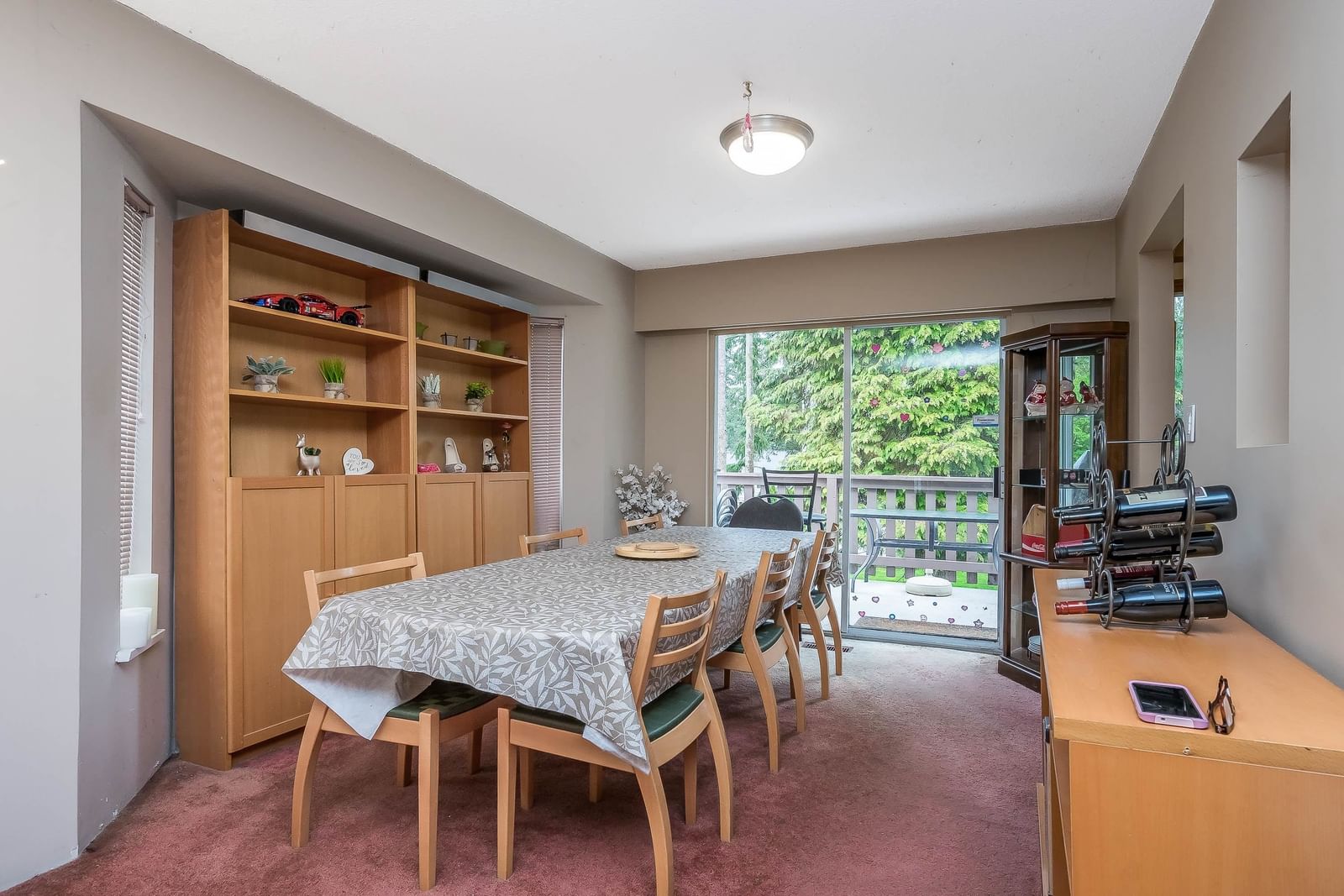 Listing Image 13