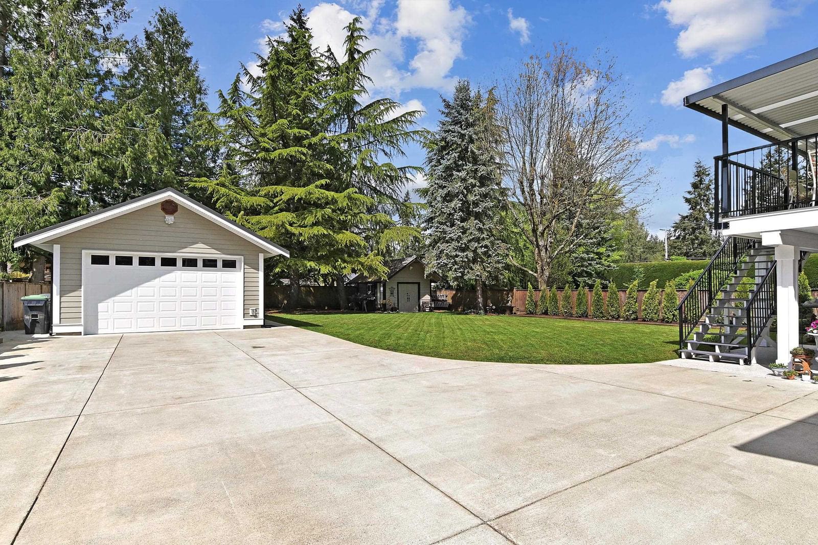 Listing Image 28