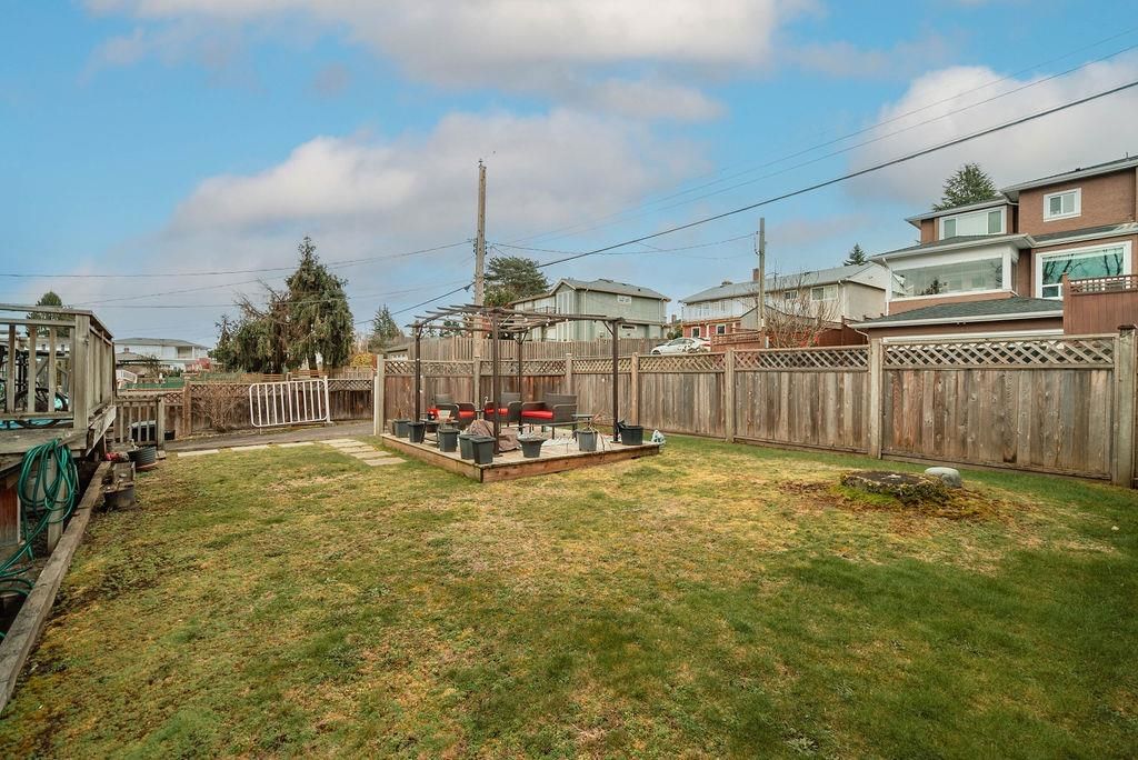 Listing Image 24