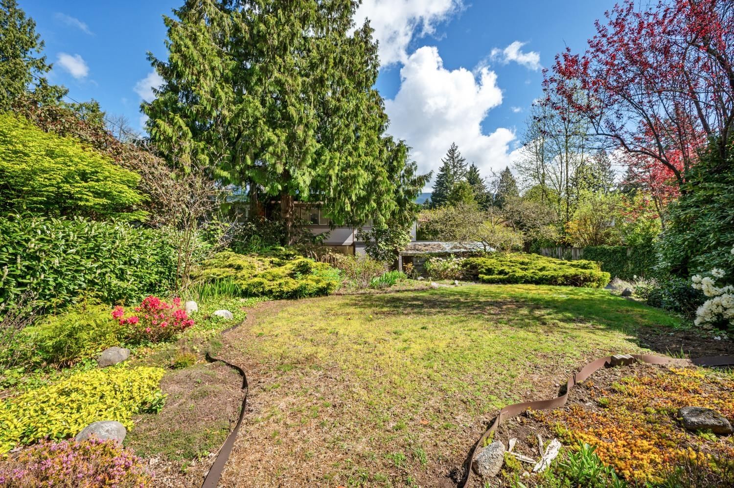 Listing Image 37