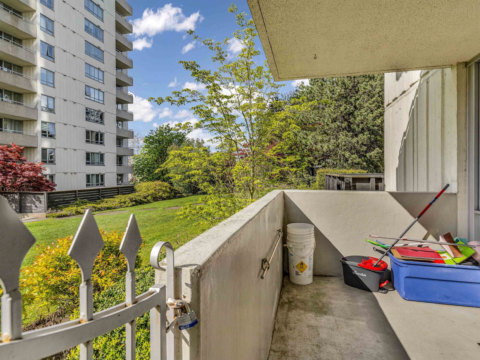 Listing Image 15
