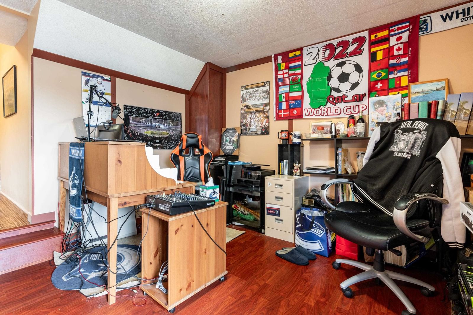 Listing Image 15
