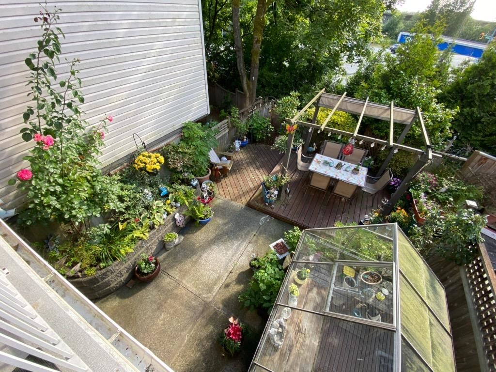 Listing Image 19