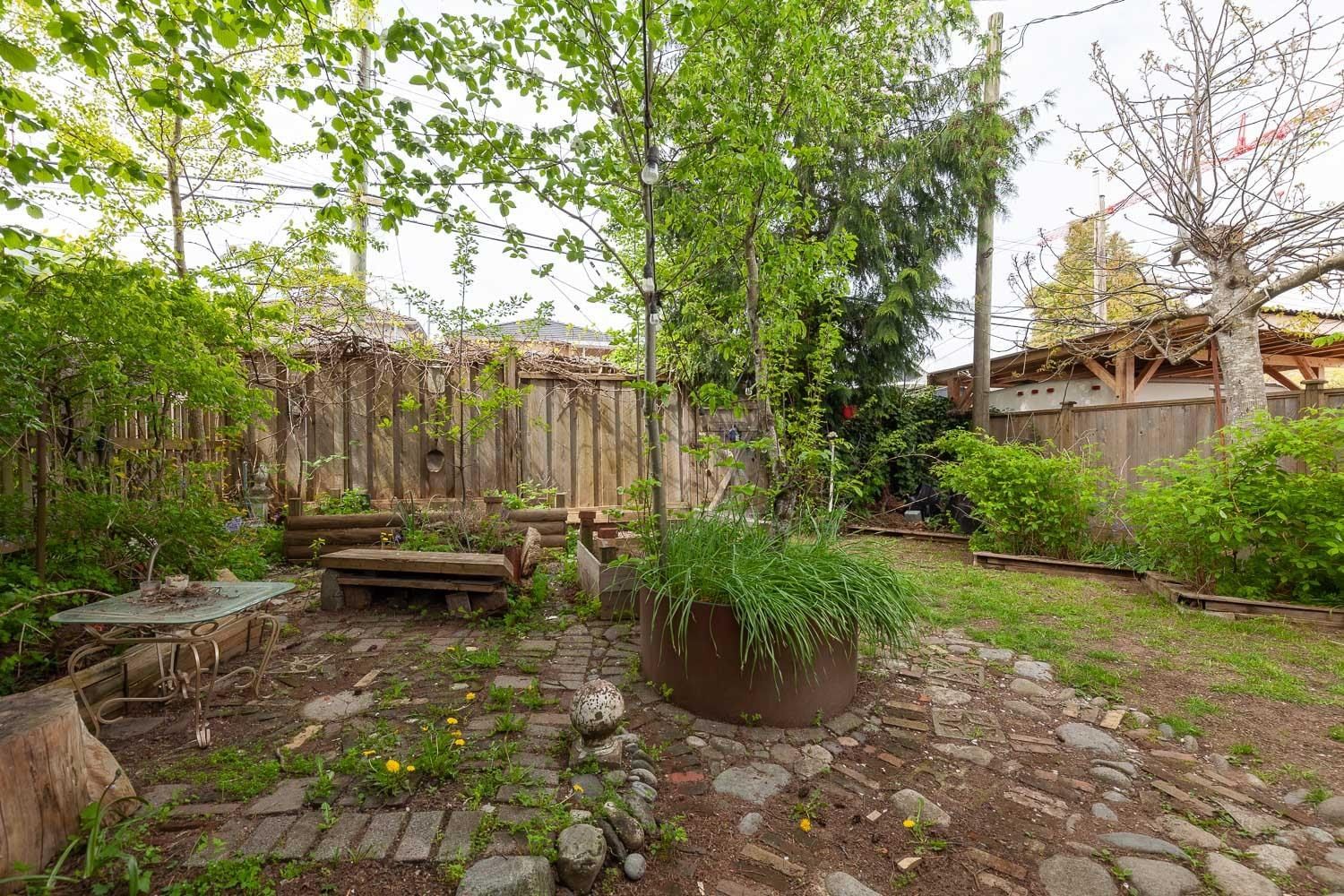 Listing Image 37