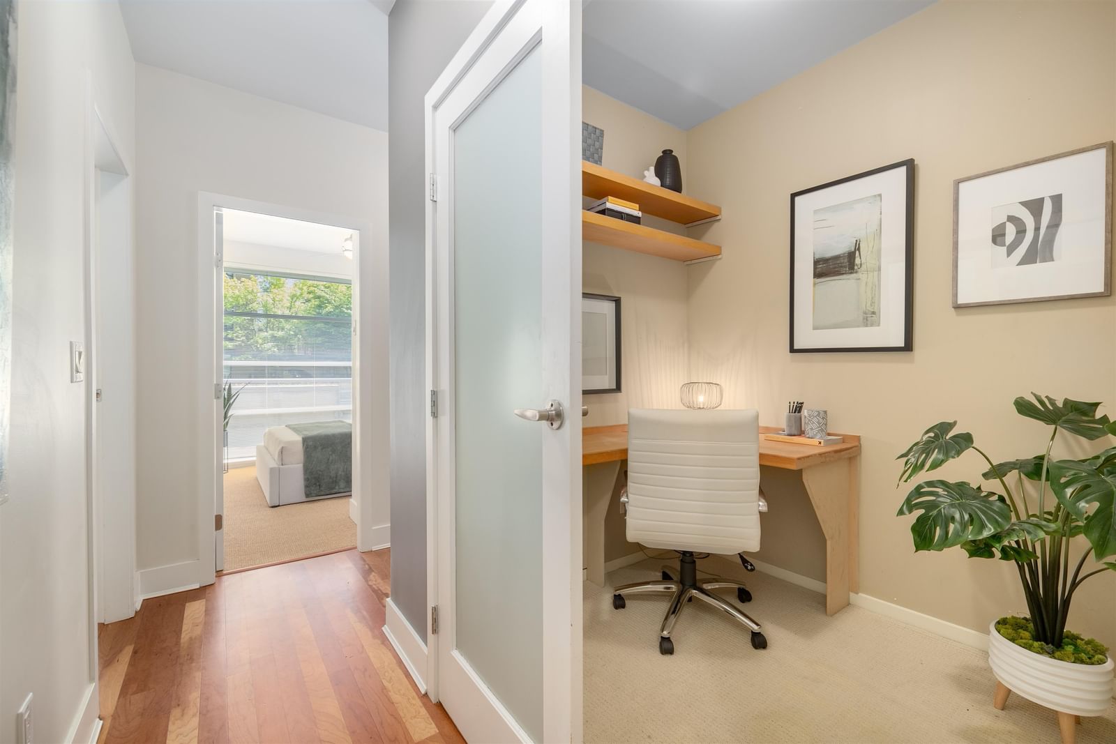 Listing Image 17