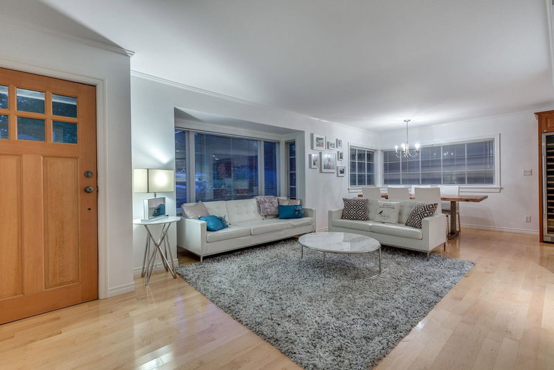 6431 Rosebery Avenue, West Vancouver, V7W 2C5 | Image 2