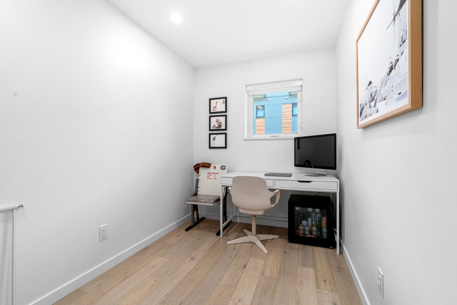 Listing Image 22