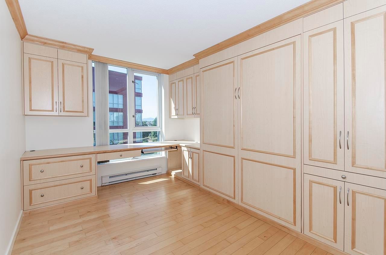 Listing Image 18