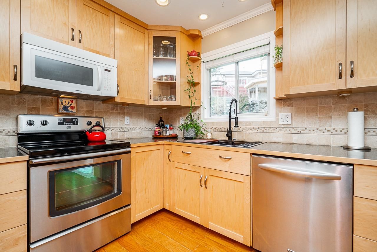 Listing Image 13
