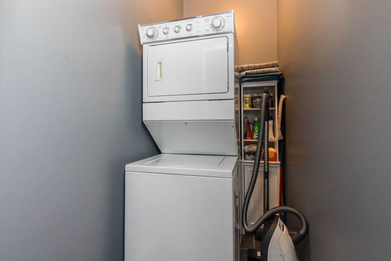 Listing Image 30
