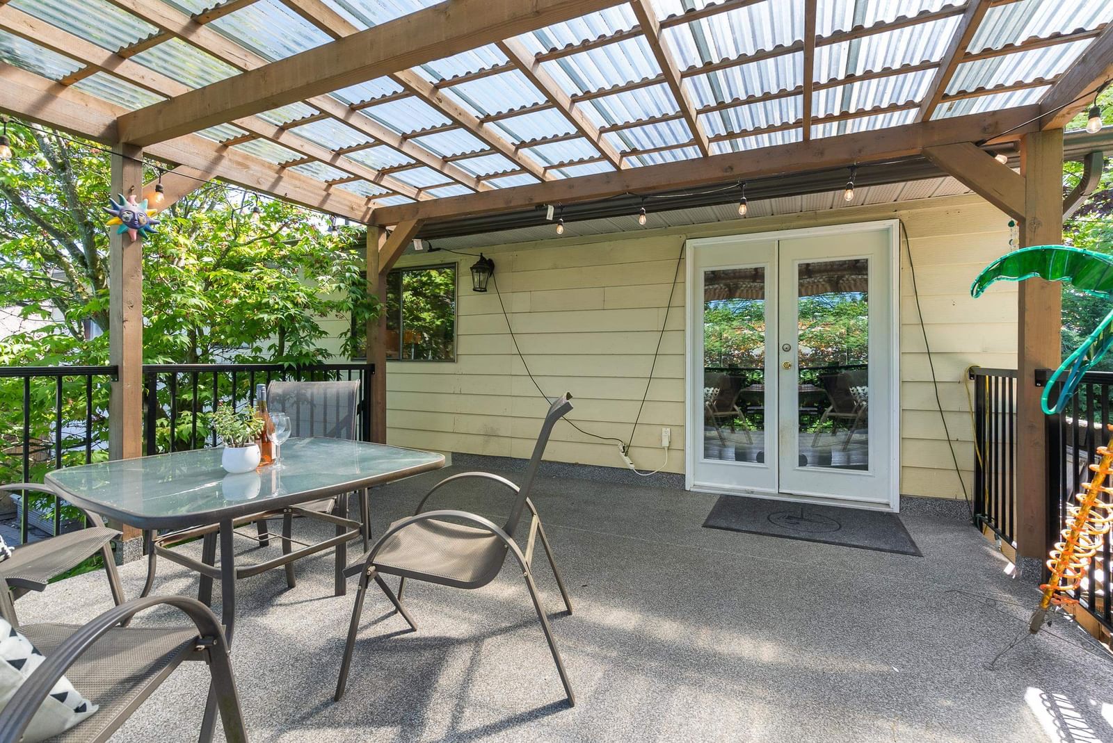 Listing Image 14