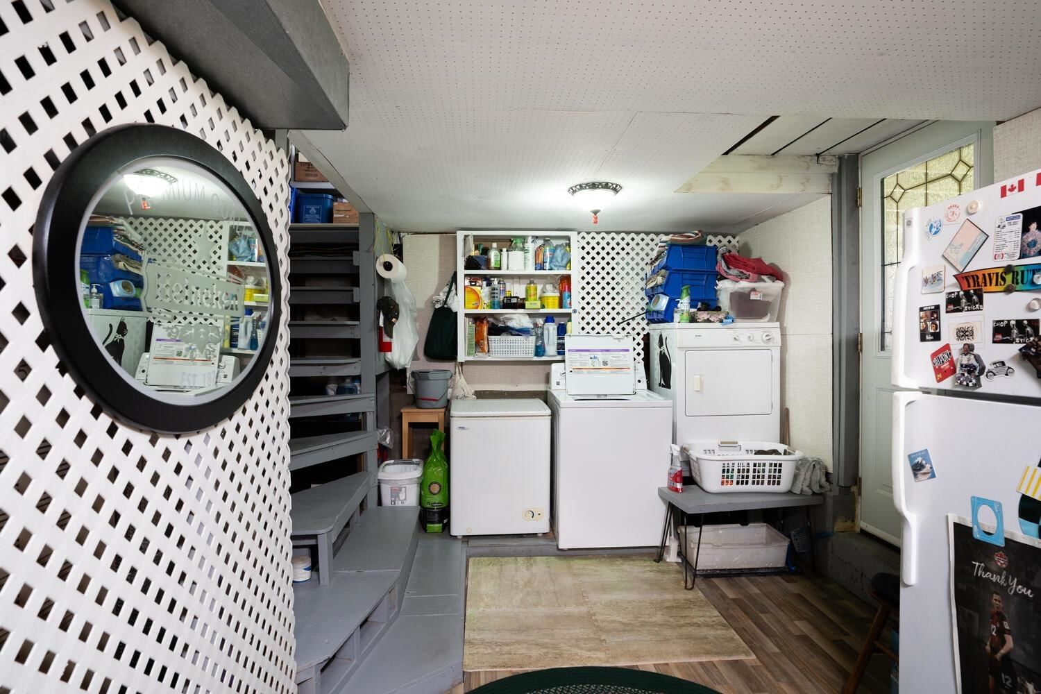 Listing Image 16
